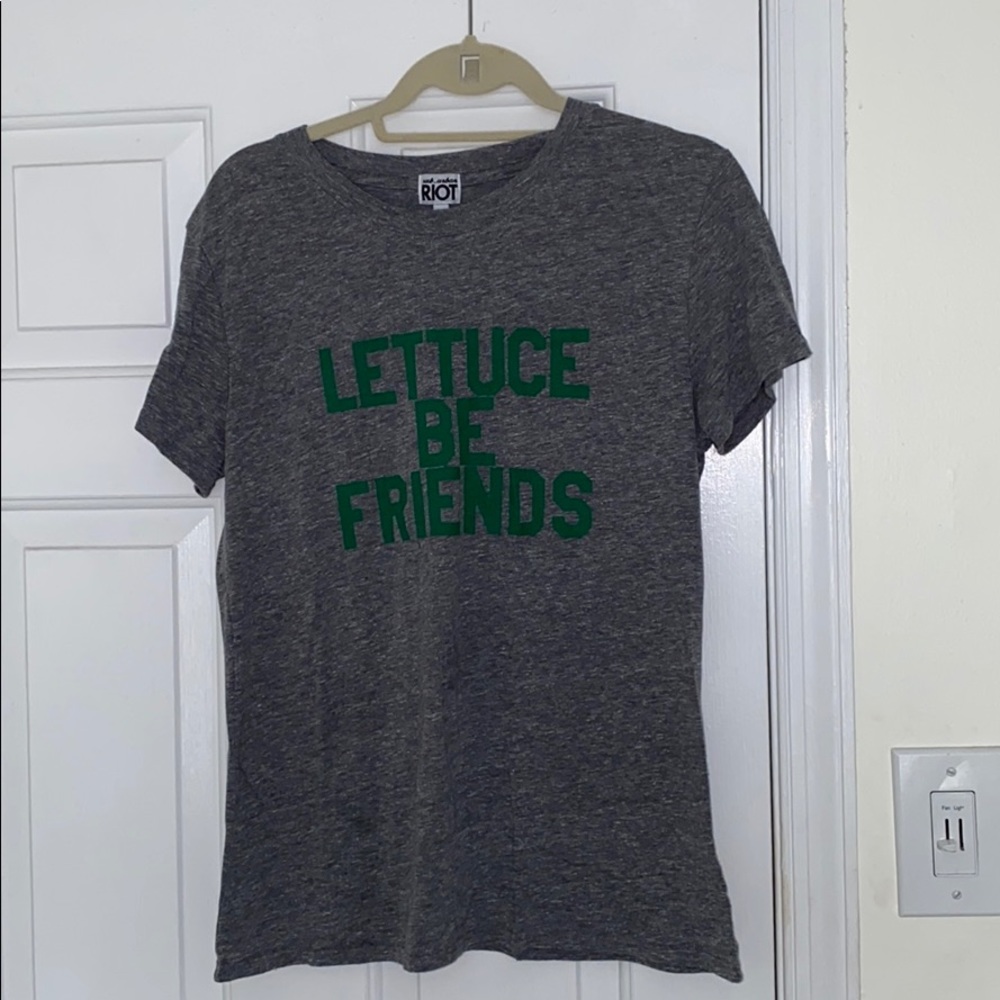 Graphic tee